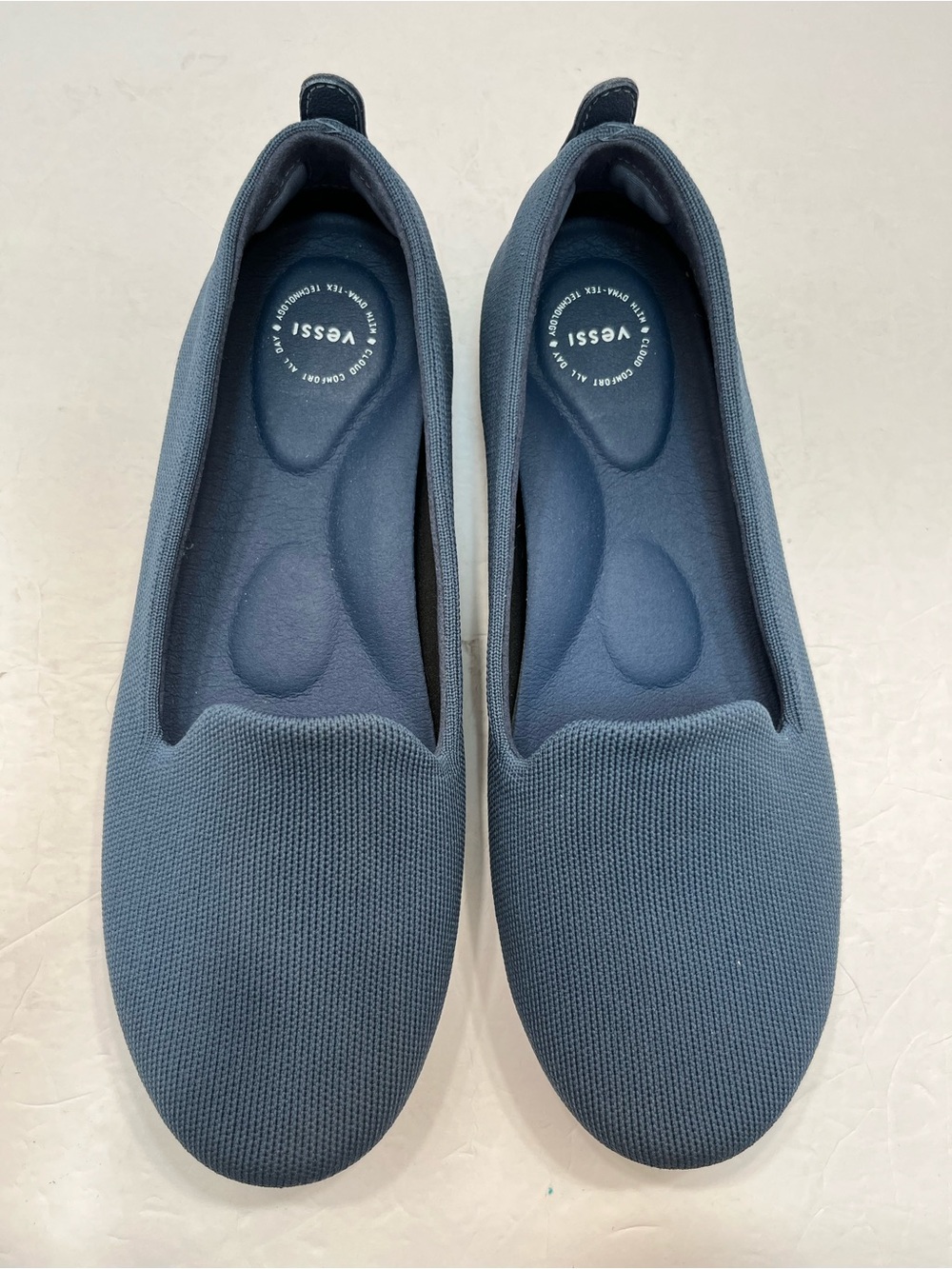 Vessi Market Flat Waterproof Slip On Shoes Grey Navy Women Size 8.5 EUC